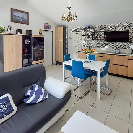 Σπίτι διακοπών 2 Bedroom Lovely Home In Notre-Dame-De-Monts